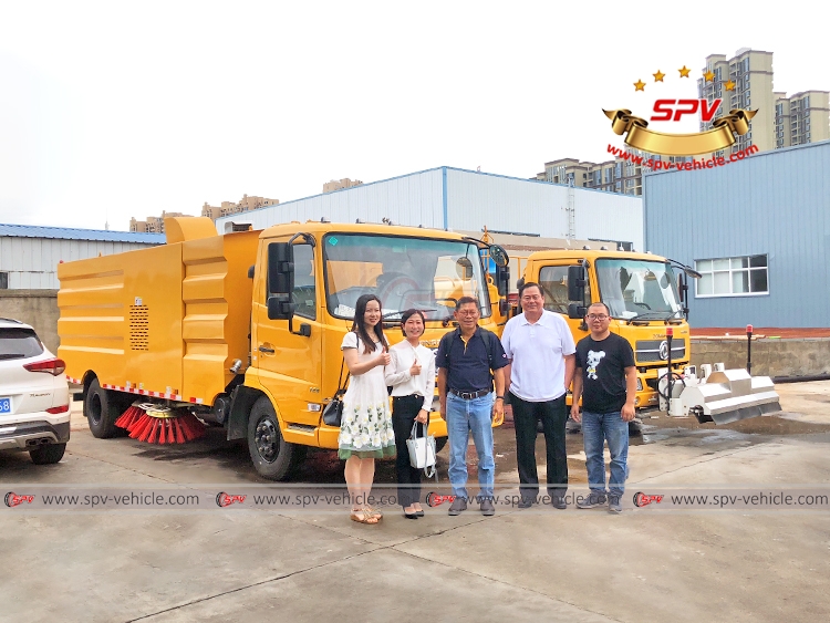 DONGFENG Road Sweeper Truck and Road Jetting Truck - Clients Inspection